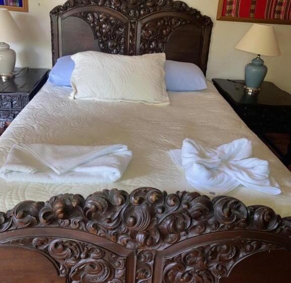اتاق استاندارد با چشم‌انداز استخر, Casa Jacobina Tepoztlán