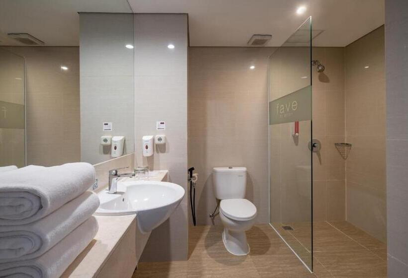 Номер Стандарт Плюс, Favehotel   Pantai Losari Makassar