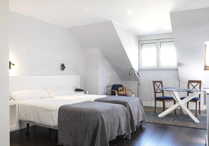 Номер Deluxe, Citic Pacific Zhujiajiao Jin Jiang
