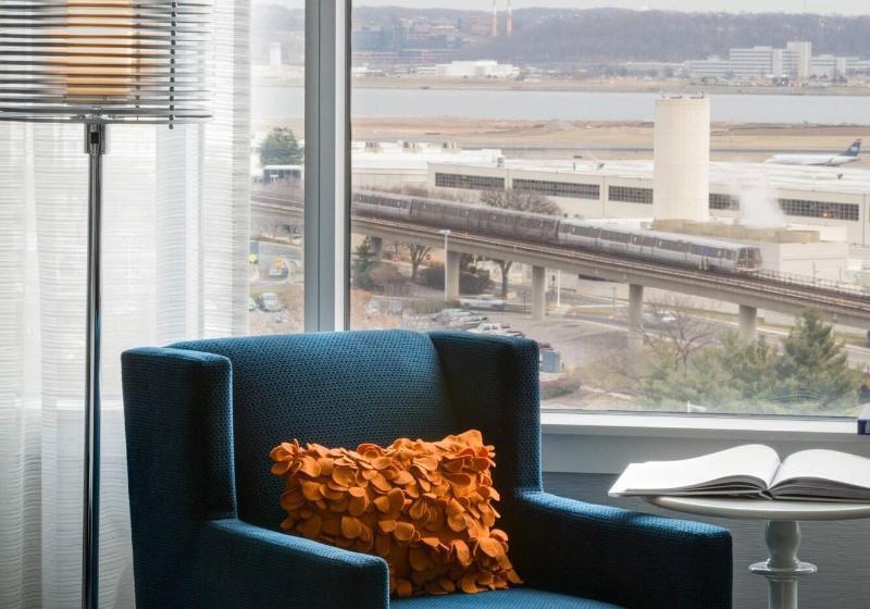 Стандартный Номер Кровать Кинг, Renaissance Arlington Capital View