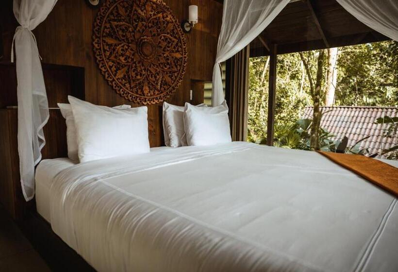 带大床的标准间, Oxygen Jungle Villas & Spa