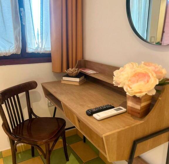 Номер Стандарт, Hostal Leon Dormido