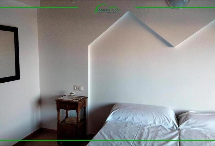 Апартаменты 1 Спальня, Hostal Leon Dormido