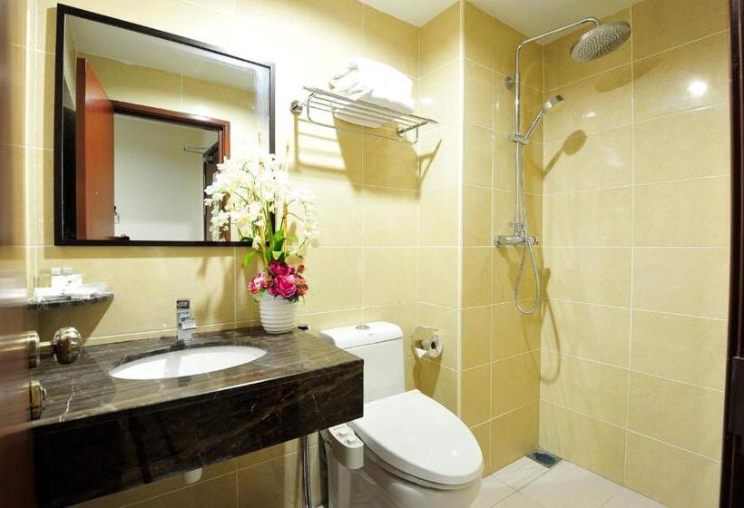 デラックスルーム, Hallmark Regency Hotel   Johor Bahru