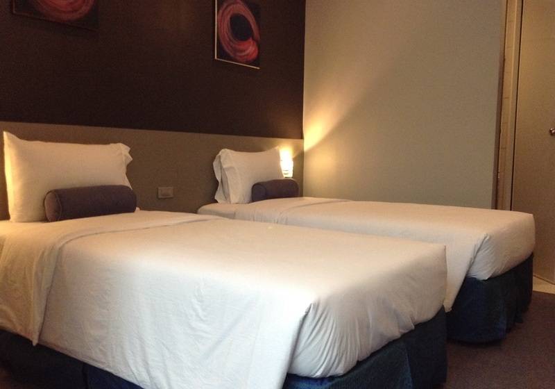 Номер Deluxe, Leez Inn Malate