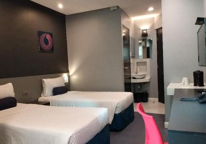 Номер Deluxe, Leez Inn Malate