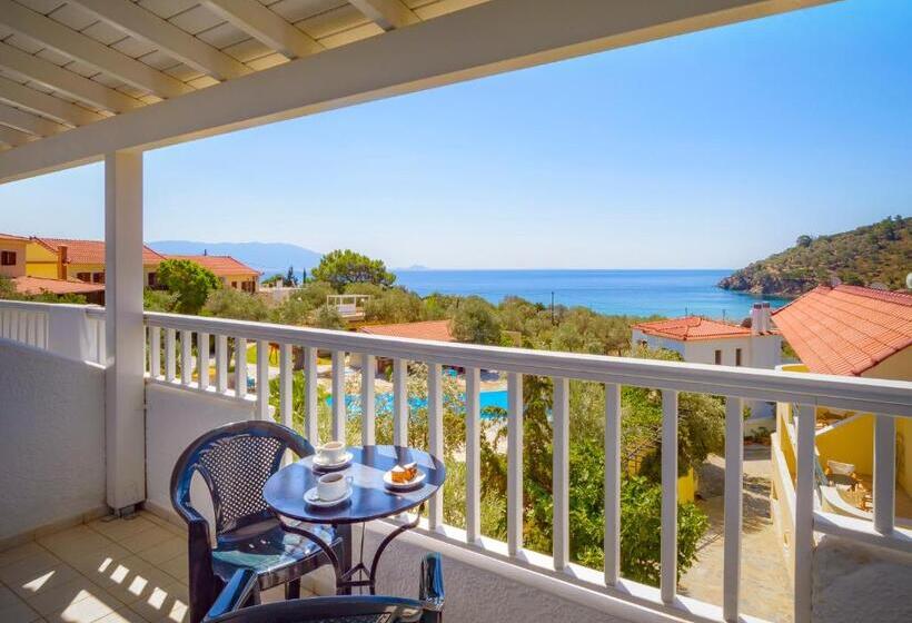 اتاق سوپریور, Limnionas Bay Village