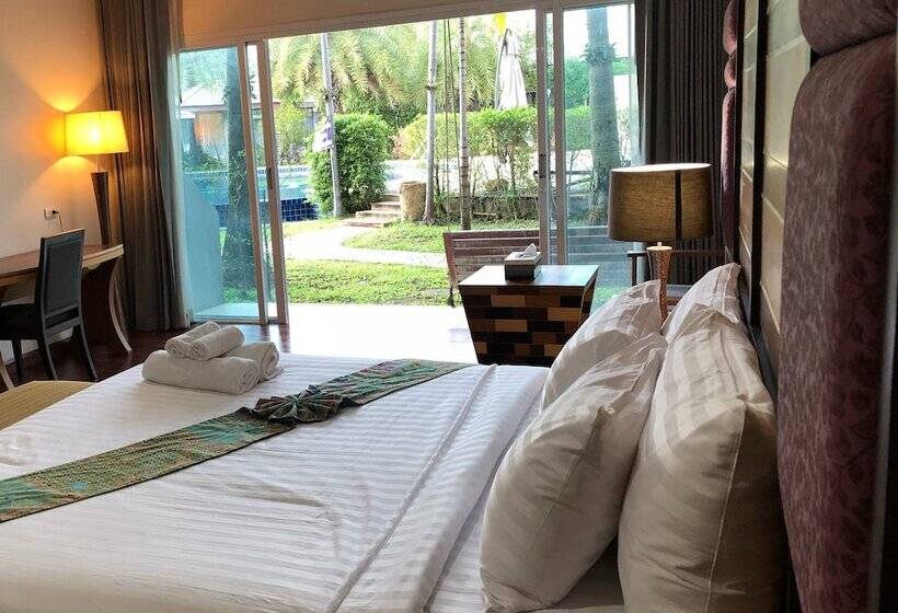 주니어 스위트, Taman Resort