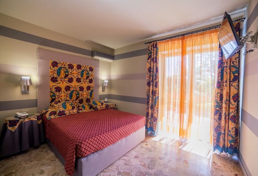 Номер Комфорт, Villamare