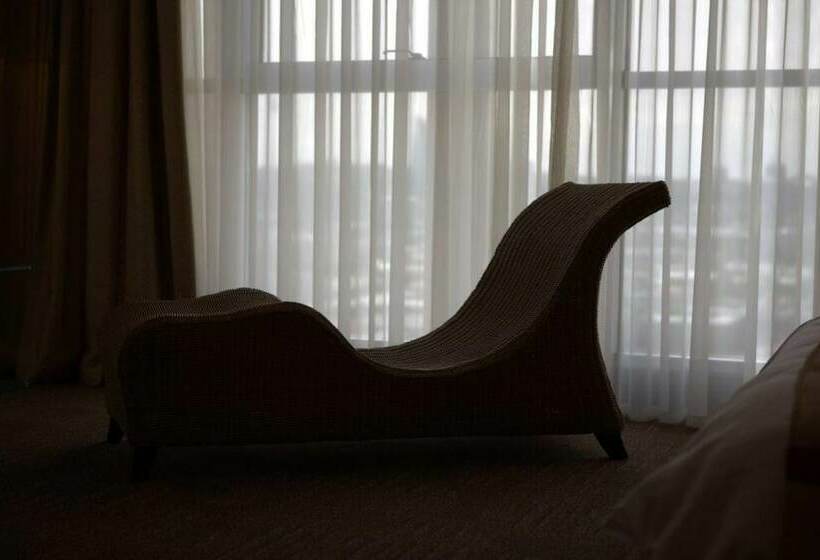 اتاق لوکس با چشم‌انداز دریا, Landmark Hotel Baku