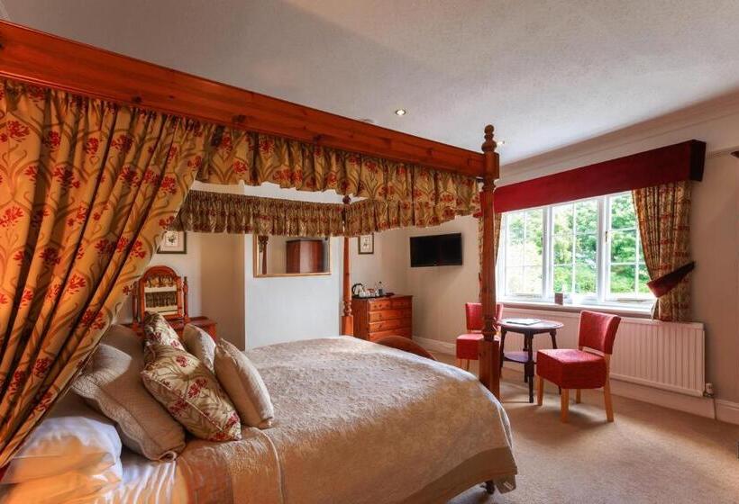 Номер Стандарт, Blacksmiths Arms Inn