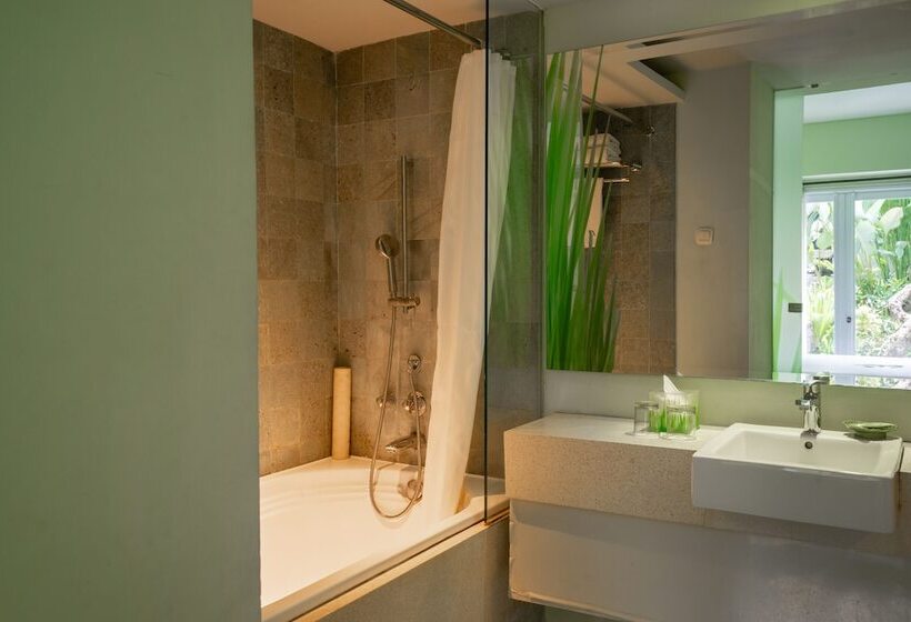 Семейный Номер, Eden Hotel Kuta Bali