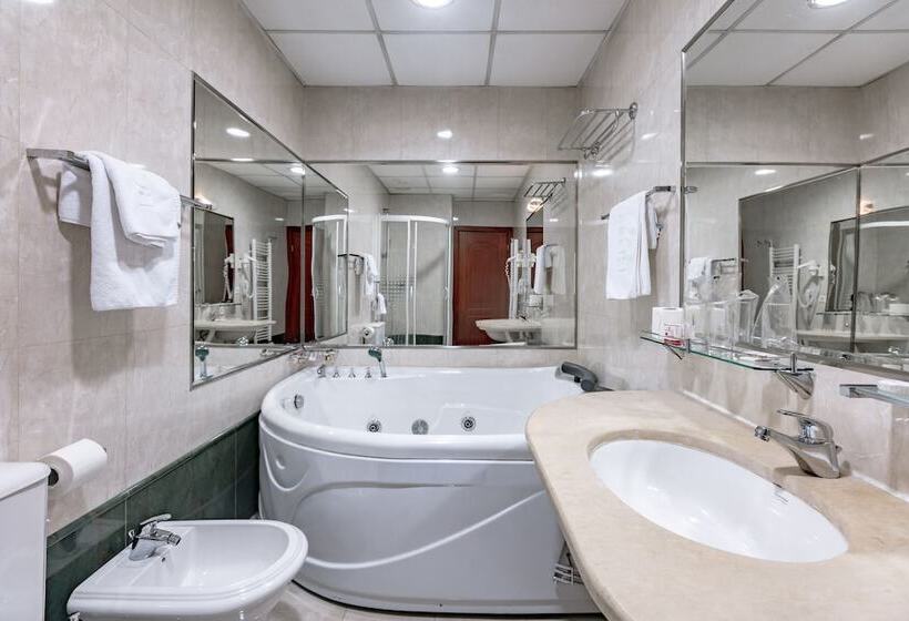 Президентский Люкс, Epinal   Bitola