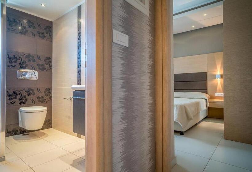 Люкс Superior Вид на Море, Kymothoe Elite Suites