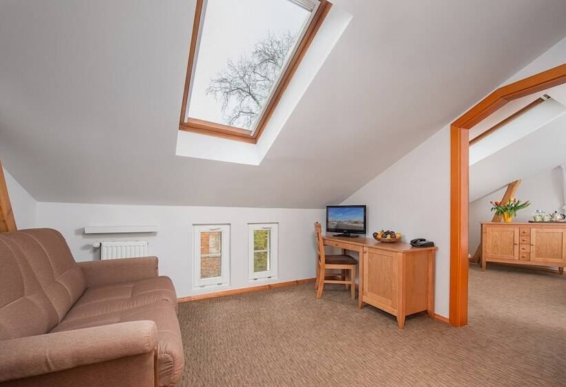 Семейный Номер, Villa Sedan   Destigo Hotels