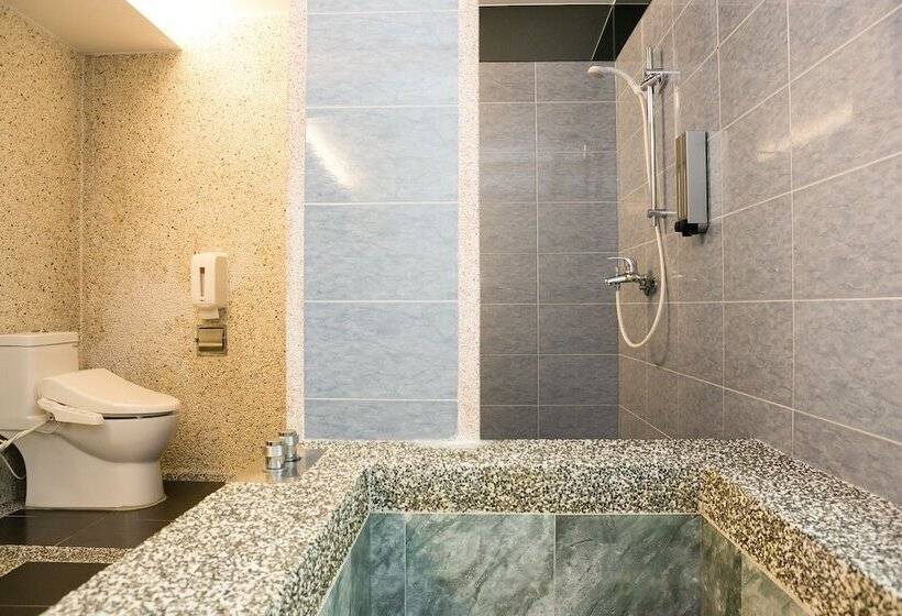 اتاق لوکس با بالکن, Yuhao Hotel   Hsinchu Branch