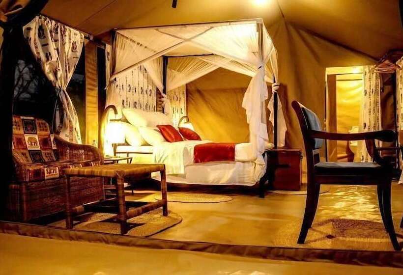 چادر با خدمات رفاهی لوکس, Osinon Camps & Lodges