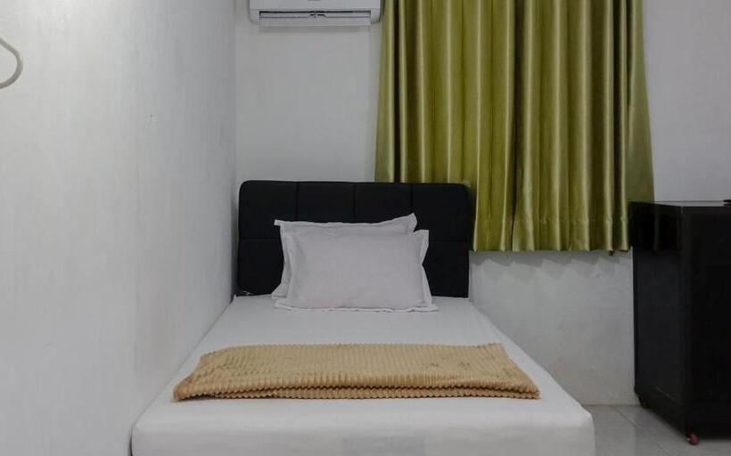 Номер Economy, Citra Green House Syariah Near Universitas Tulungagung