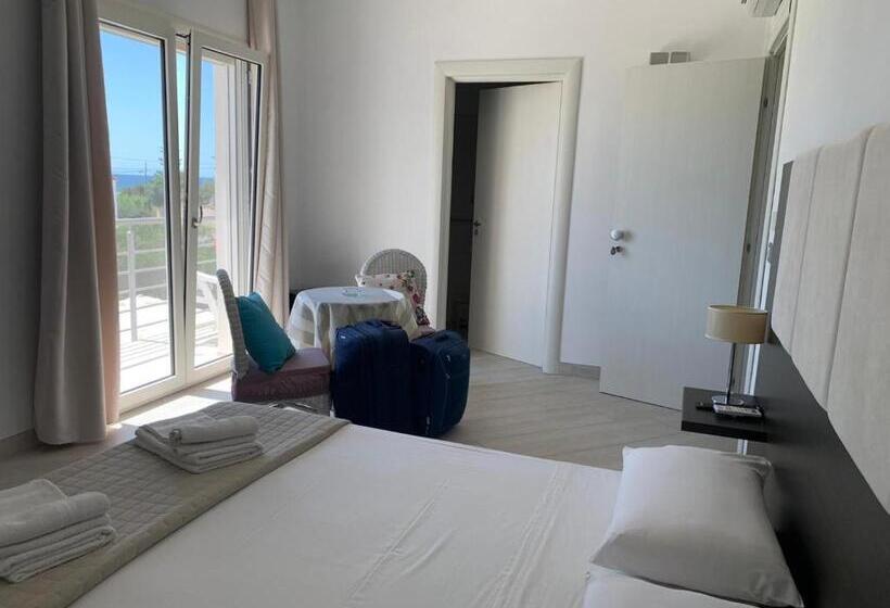 디럭스 테라스 룸 바다 전망, Villa Katy Salento