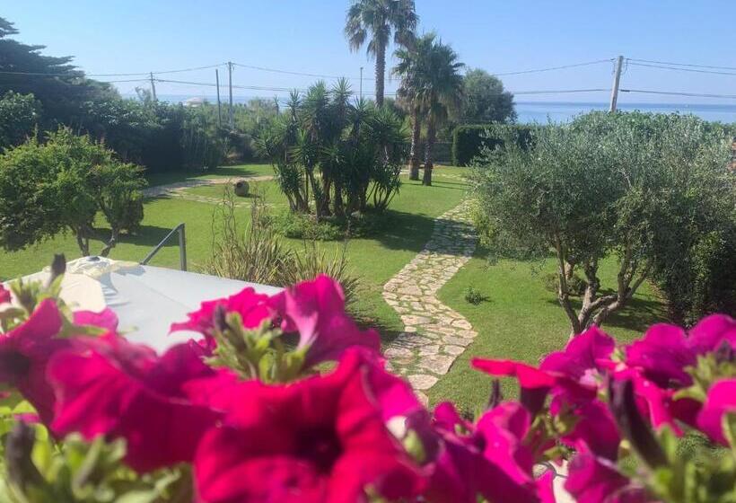 스탠다드 트리플 룸 테라스, Villa Katy Salento
