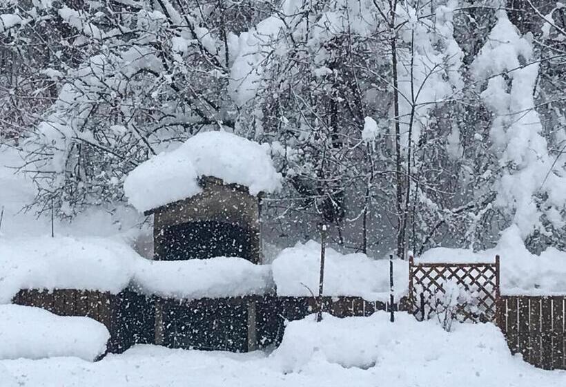 Трехместный Номер Стандарт с Видом, Chalet Esprit