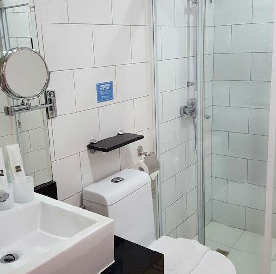 חדר דלוקס עם מרפסת, Azalea Residences Baguio