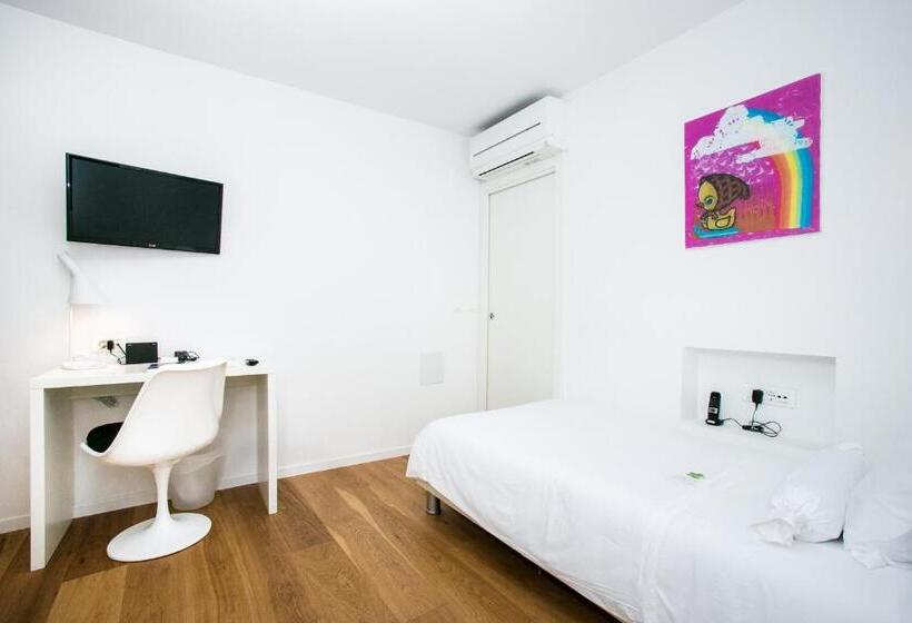 Номер Стандарт Внутренний, Divota Apartment