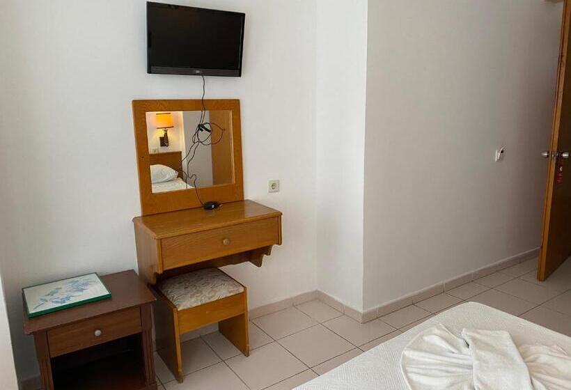 اتاق استاندارد با چشم‌انداز دریا, Naturella Apart