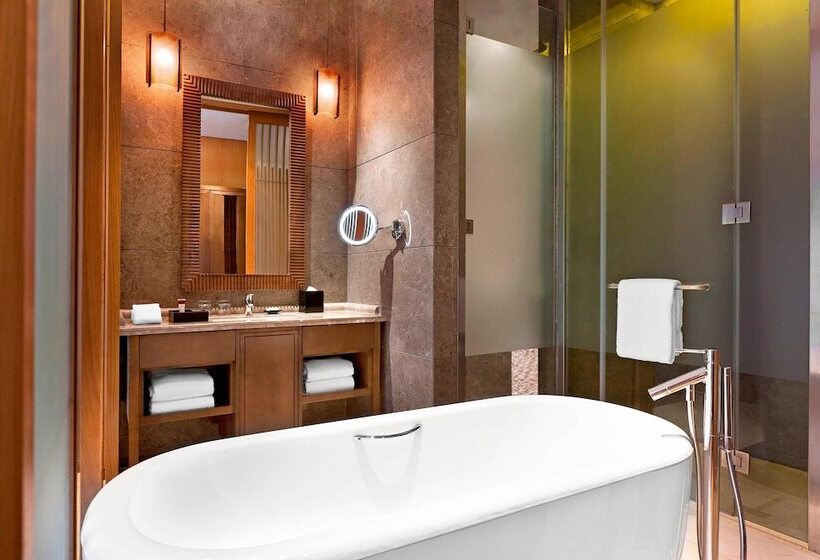 Номер Клуб, Sheraton Grand Hangzhou Wetland Park Resort