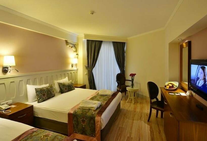 اتاق لوکس با چشم‌انداز دریا, Side Crown Serenity All Inclusive