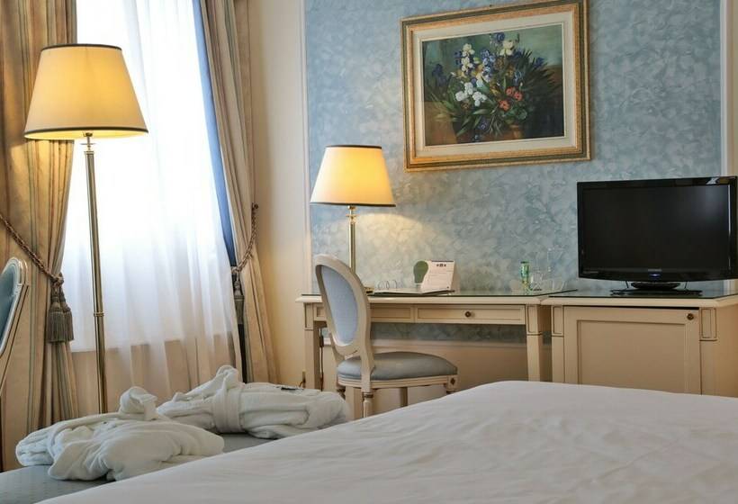 Suíte Júnior, Terme Imperial