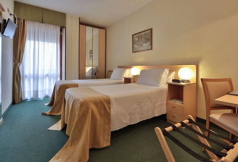 Quarto Estandar, Terme Imperial