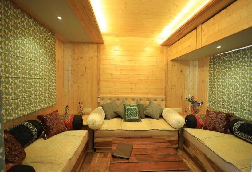 غرفة سوبيريور عائلية, Amrit Van Resort