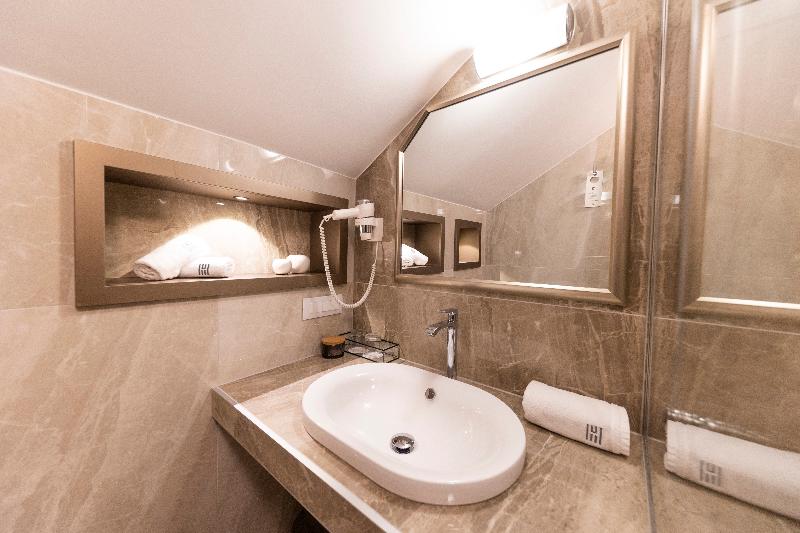 Номер Deluxe с Террасой, Heritage Hotel Tisno