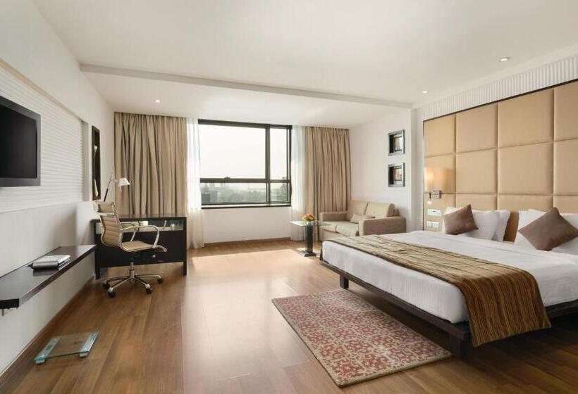Номер Deluxe Кровать Кинг, Ramada By Wyndham Navi Mumbai