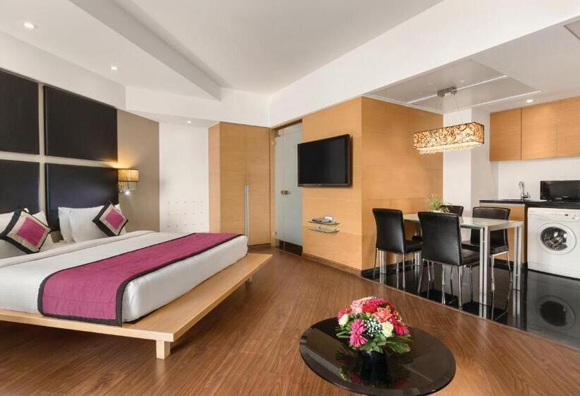 سوئیت با تخت بزرگ, Ramada By Wyndham Navi Mumbai
