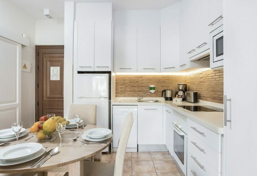Апартаменты 1 Спальня, Royal Sunset Beach Club