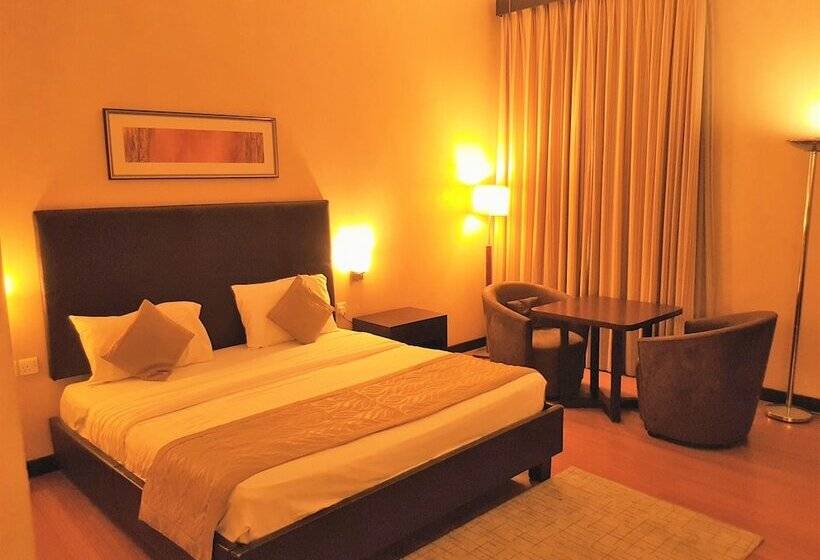 Студия Стандарт, Tulip Creek Hotel Apartments