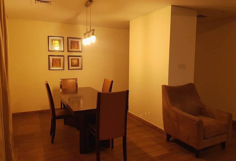 Апартаменты 2 Спальни, Tulip Creek Hotel Apartments