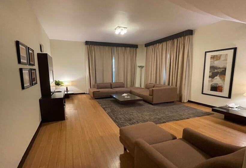Апартаменты 2 Спальни, Tulip Creek Hotel Apartments