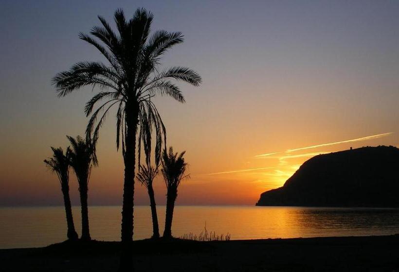 اتاق استاندارد با چشم‌انداز دریا, H Boutique La Caleta Bay