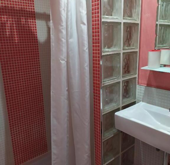 Habitación Estándar, Hostal Inn Madrid