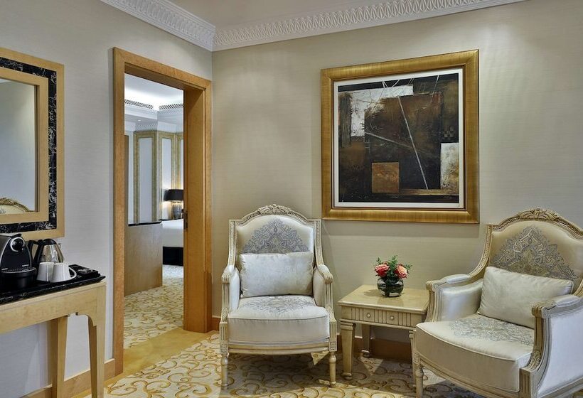 Королевский Люкс, Doubletree By Hilton Resort & Spa Marjan Island