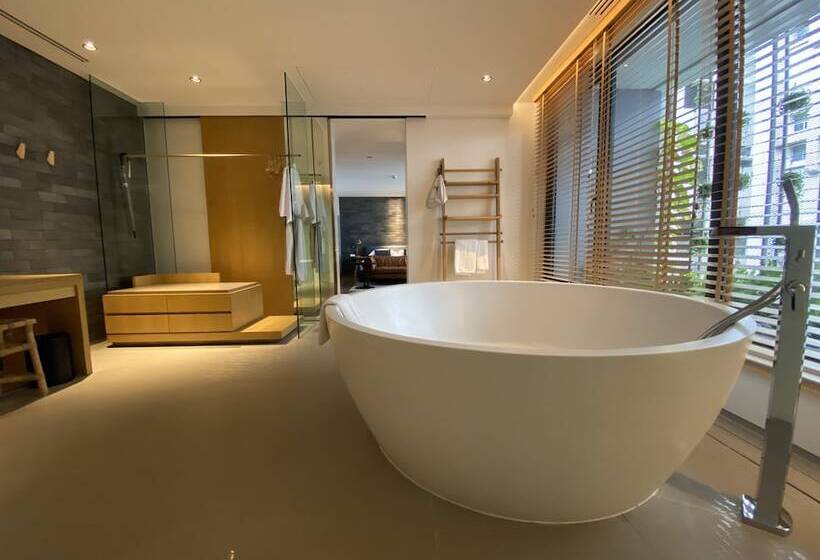 اتاق سوپریور با تخت بزرگ, Ad Lib Hotel Bangkok