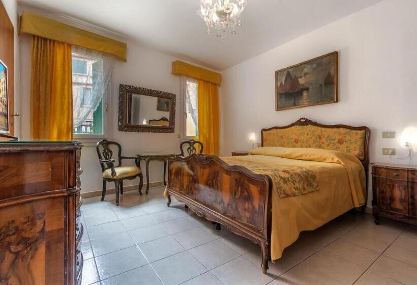 اتاق استاندارد با چشم‌انداز باغ, Casa Boccassini