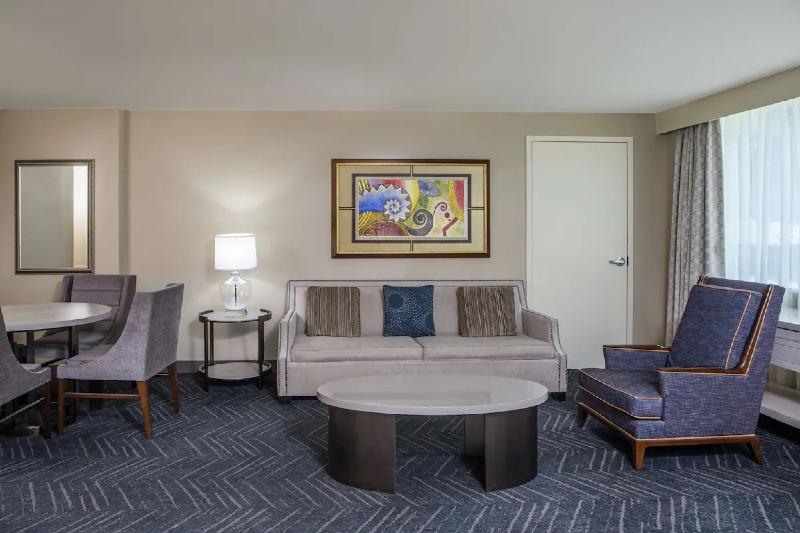 带大床的套房, Best Western I 5 Inn & Suites