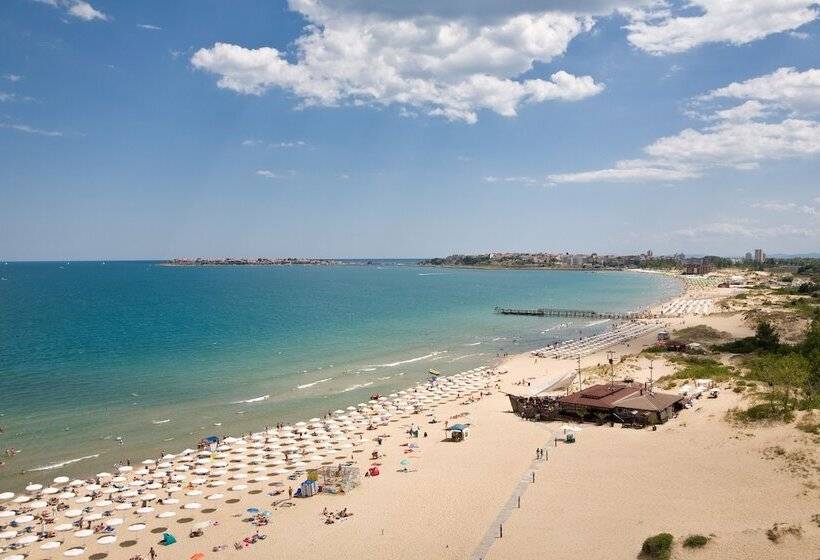 Номер Стандарт Вид на Парк, Burgas Beach
