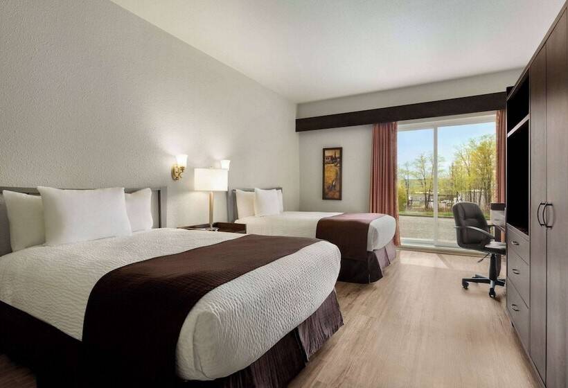 Номер Стандарт 2 Двуспальные Кровати, Days Inn By Wyndham Montmagny