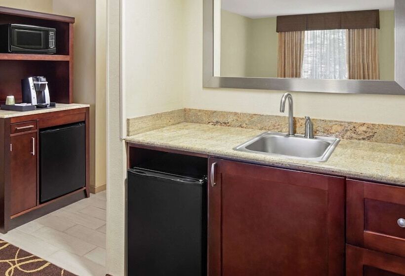 Номер Стандарт, Hilton Garden Inn Bossier City, La