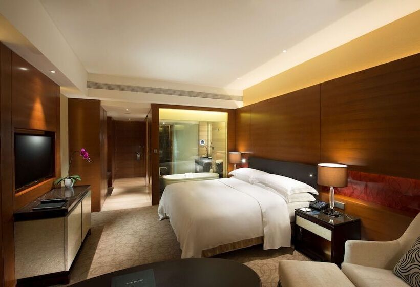 Номер Superior, Hilton Shijiazhuang
